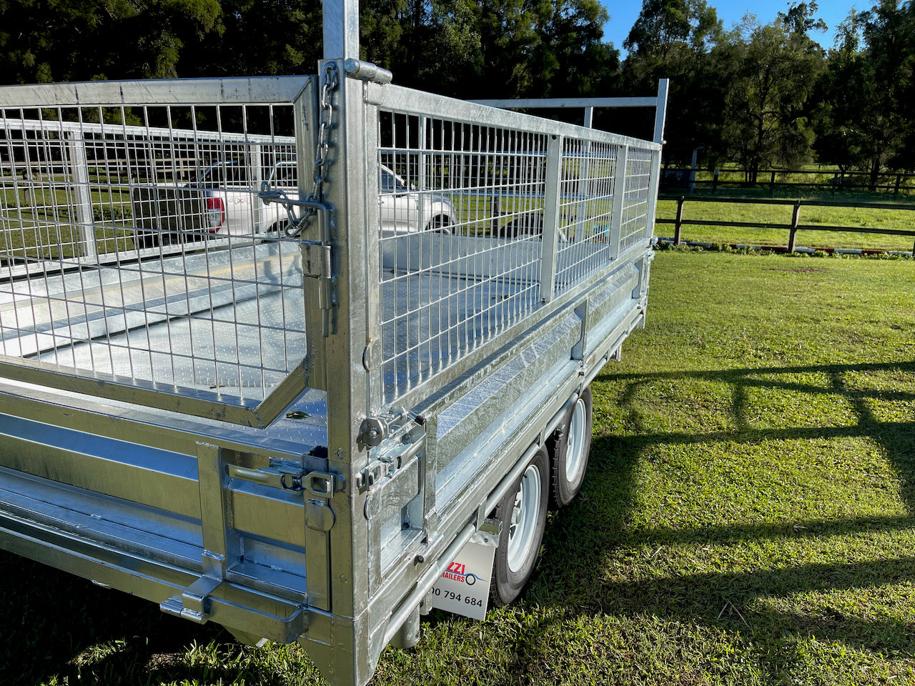 Ozzi Trailers 12x7 Three Way Hydraulic Tipper Trailer