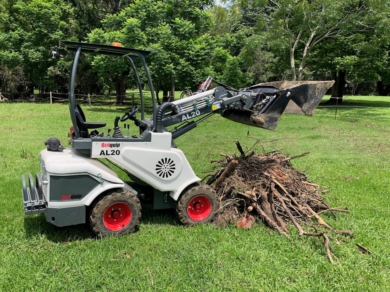 Ozziquip AL20 Mini Articulated Wheel Loader