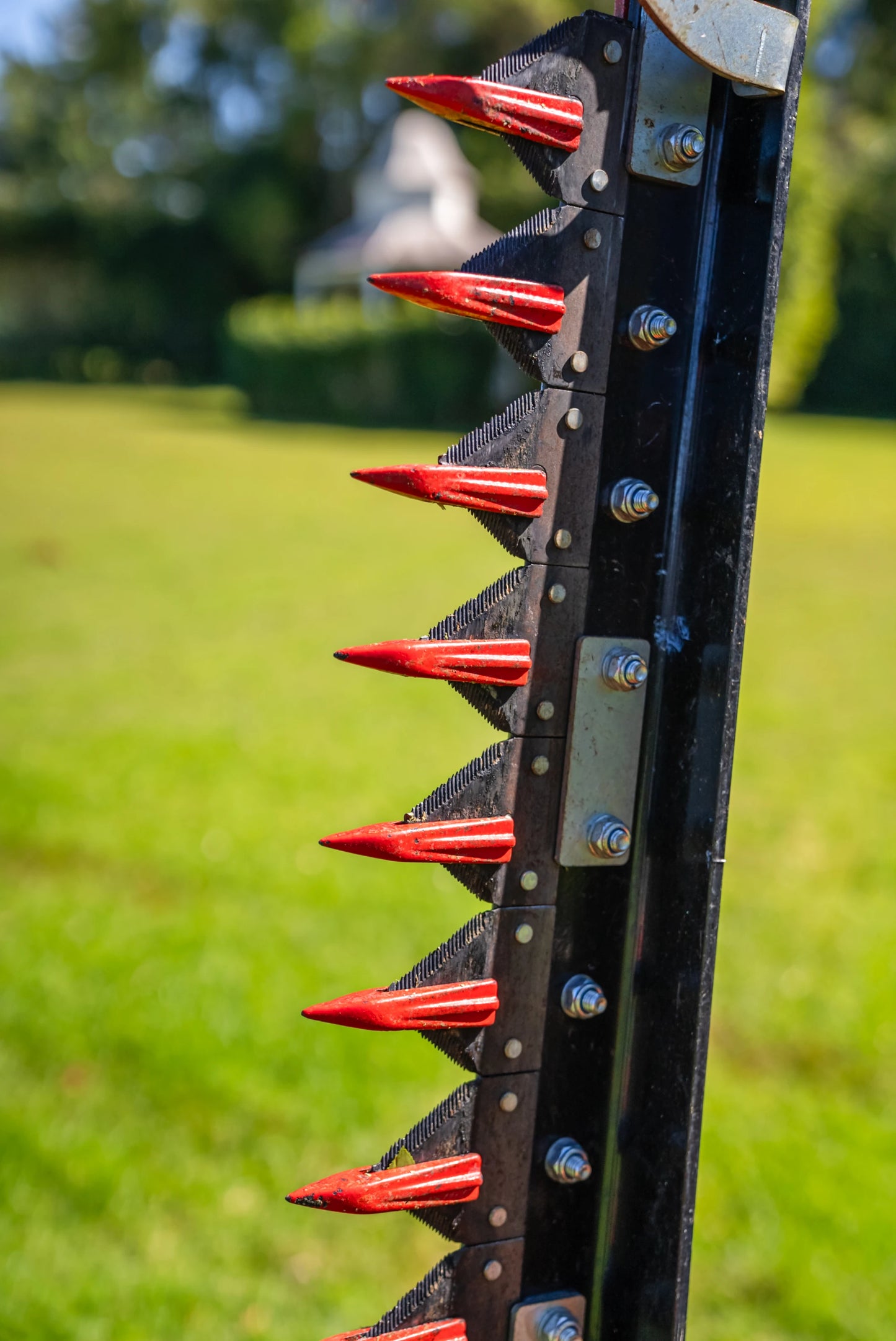 Ozziquip Hydraulic Hedge Cutter