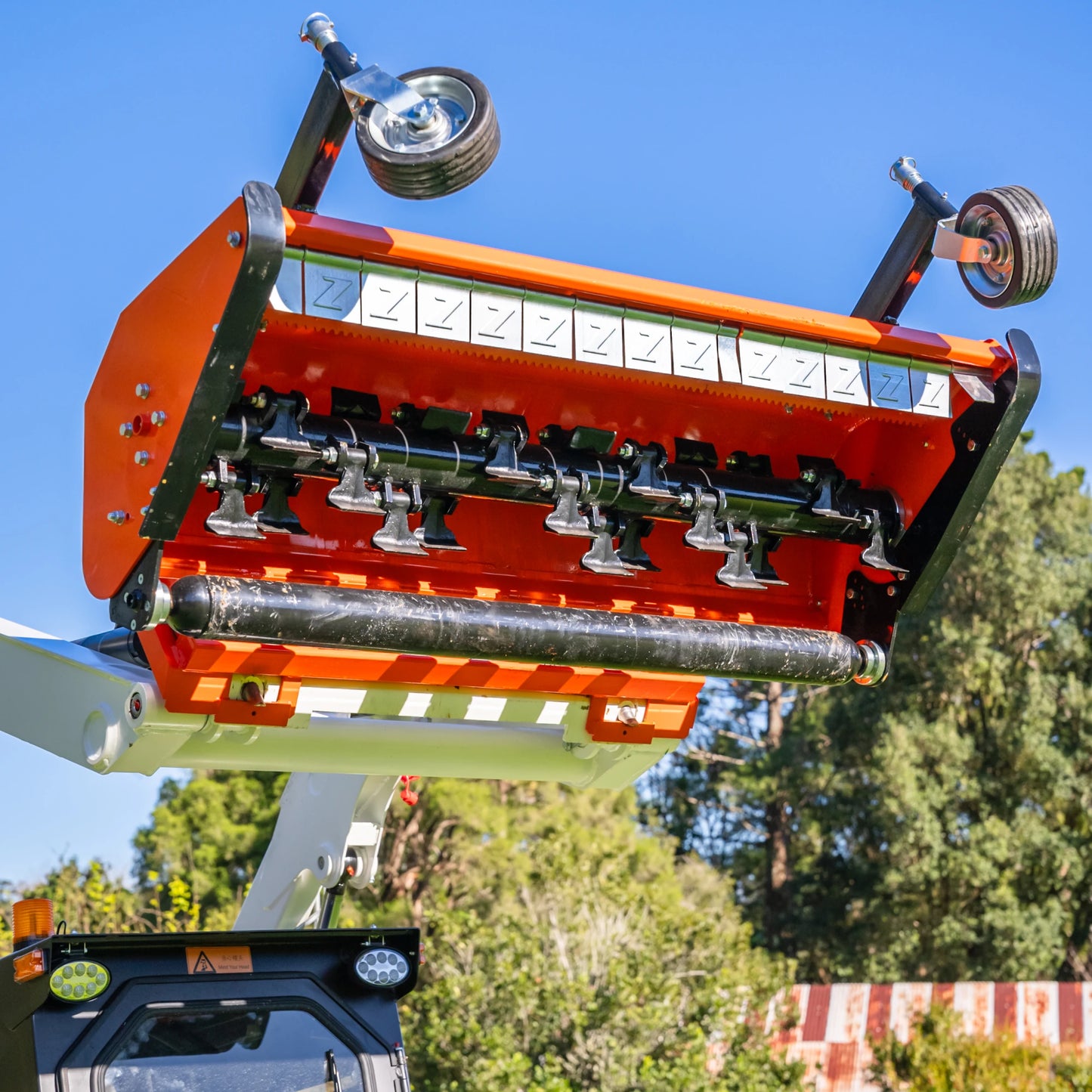 Ozziquip Hydraulic Flail Mulching Mower