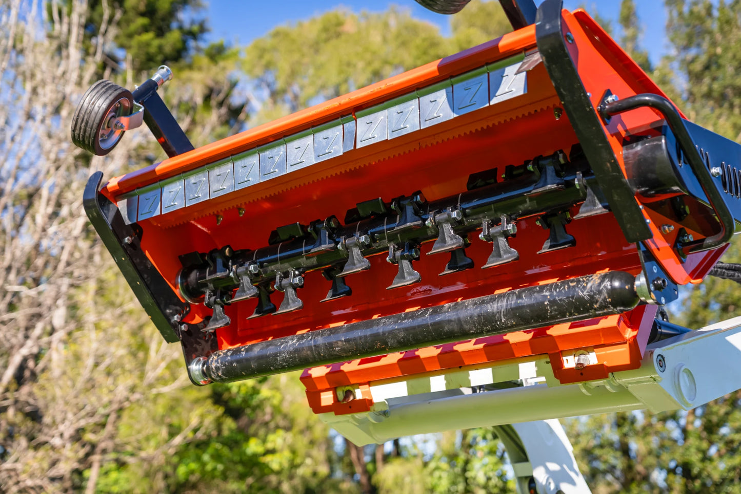 Ozziquip Hydraulic Flail Mulching Mower