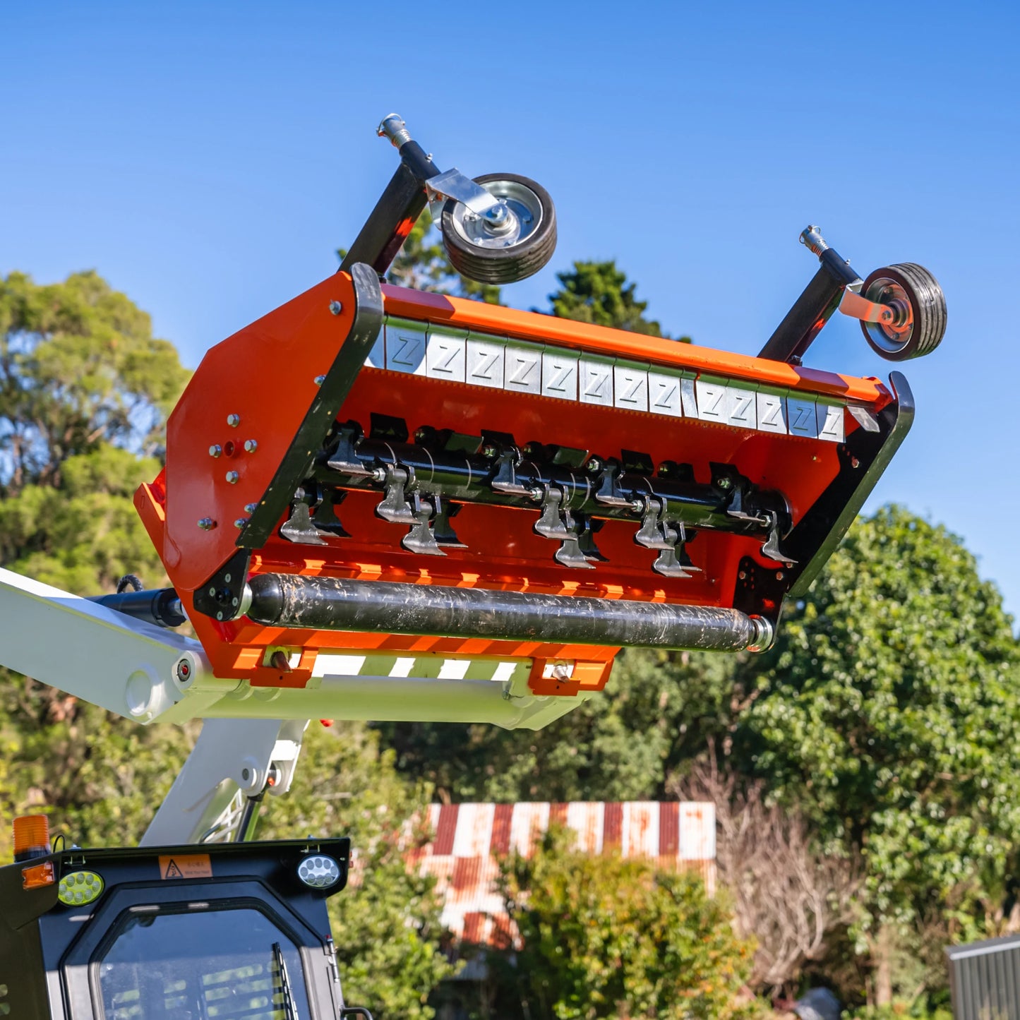 Ozziquip Hydraulic Flail Mulching Mower