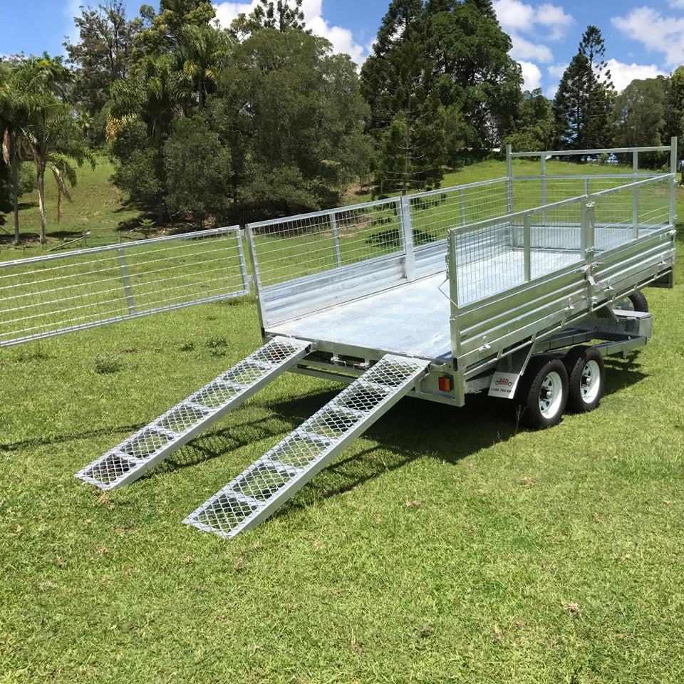 Ozzi Trailers 14x7 Flat Top Trailer - Hydraulic Tipper with Ramps