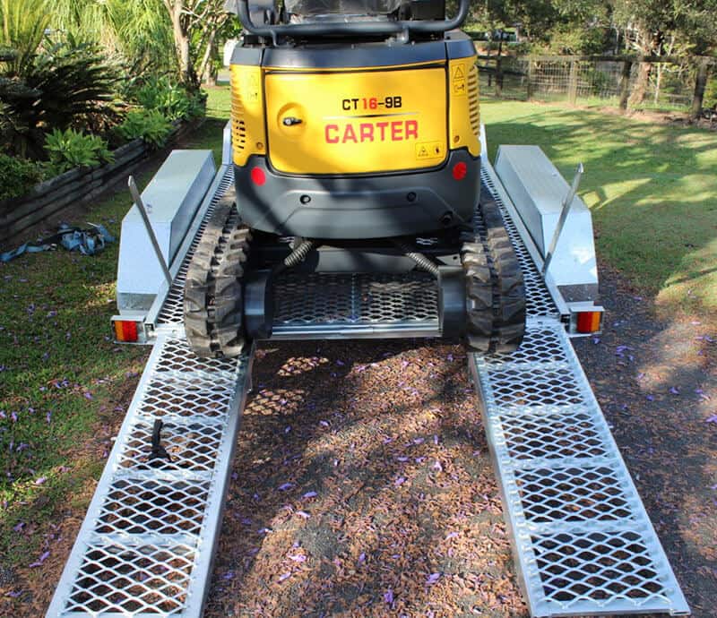 Carter CT16 Mini Excavator with Trailer image 5
