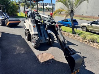 Ozziquip Hydraulic Digger (Backhoe) for Mini Loader