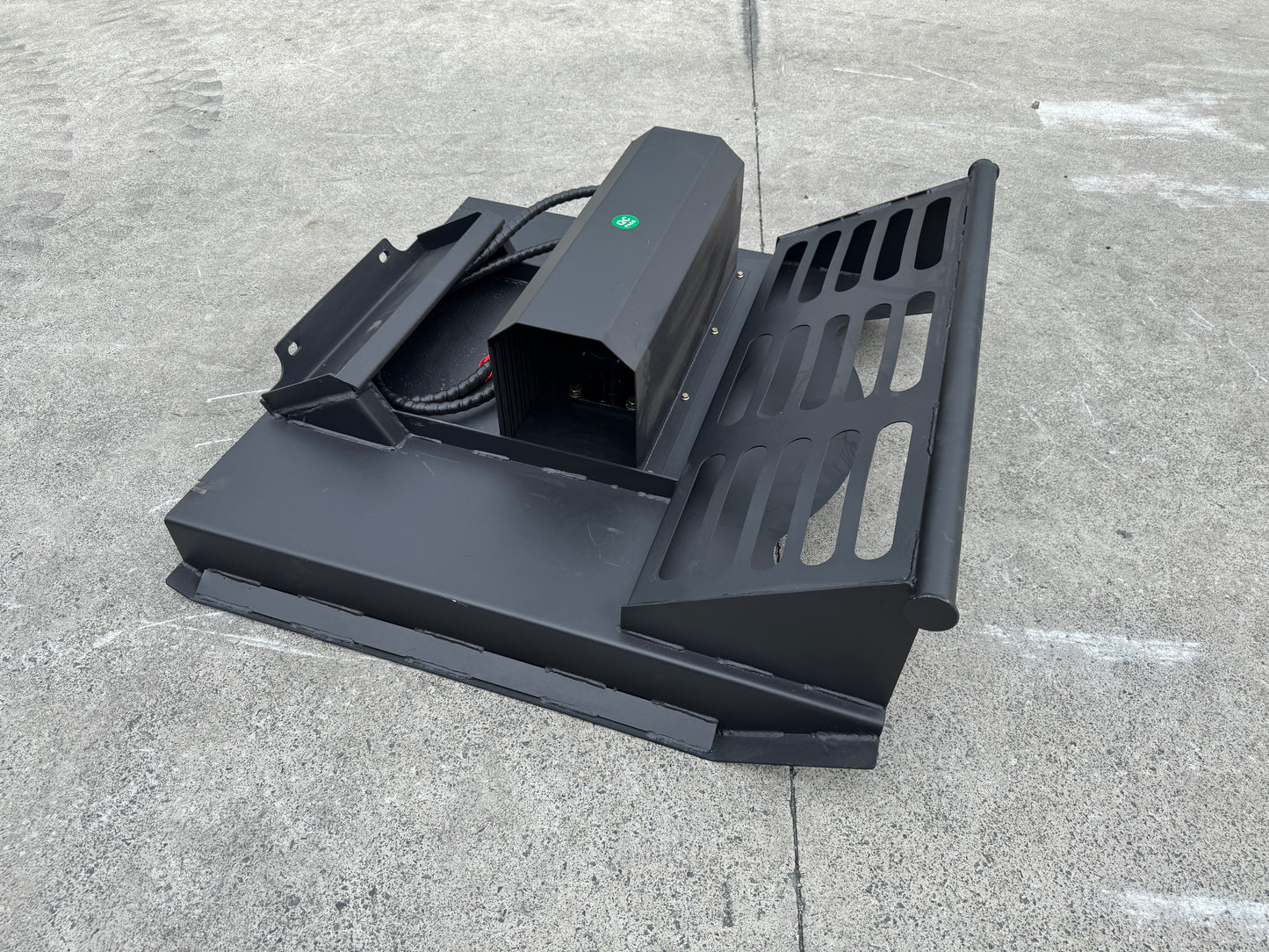 Ozziquip Hydraulic Slasher for Mini Loader