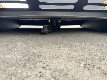 Ozziquip Hydraulic Slasher for Mini Loader