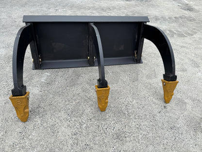 Ozziquip Hydraulic Ripper for Mini Loader