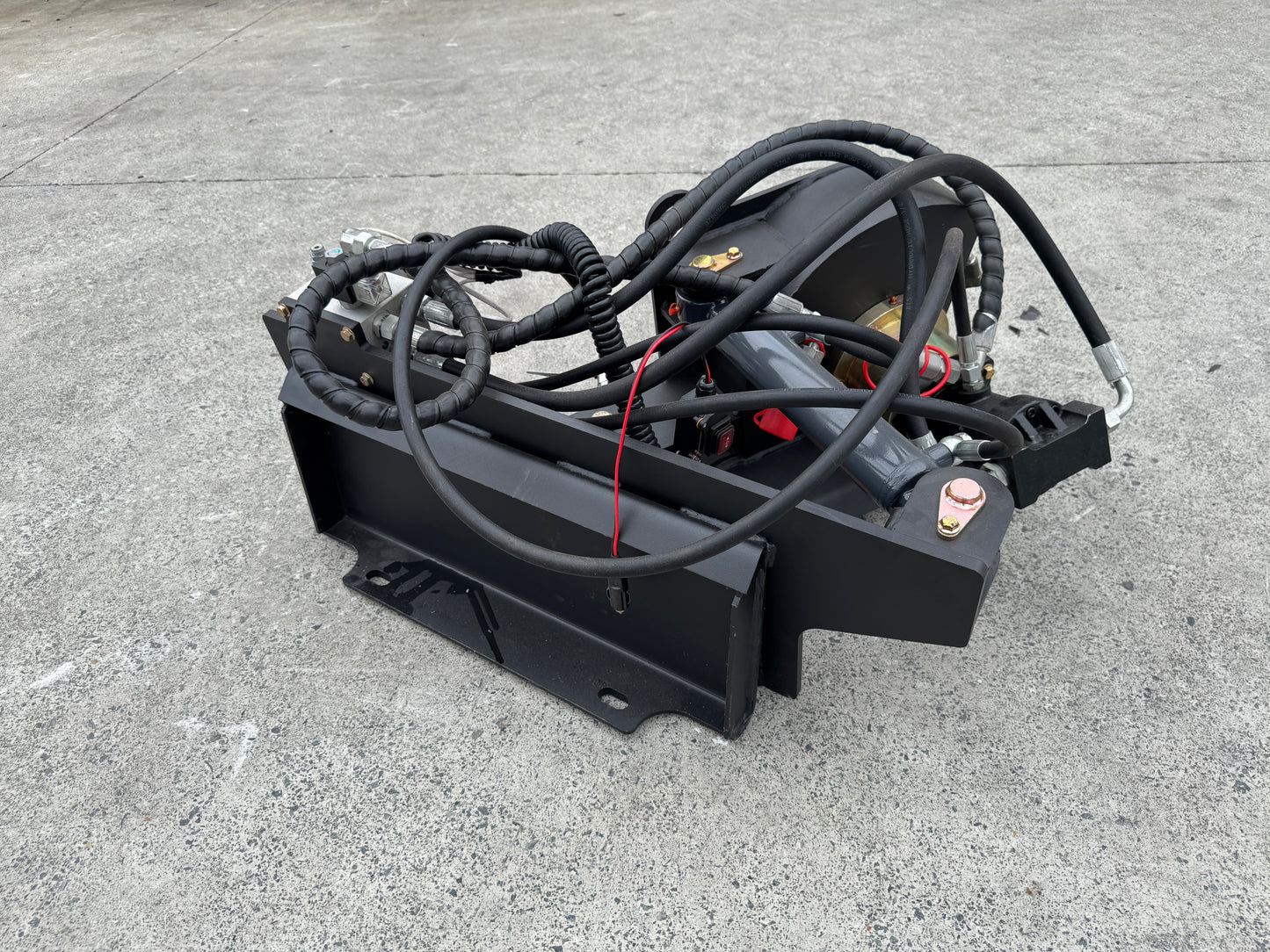 Ozziquip Hydraulic Stump Grinder for Mini Loader