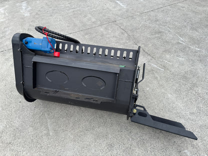 Ozziquip Hydraulic Mixing Bucket for Mini Loader