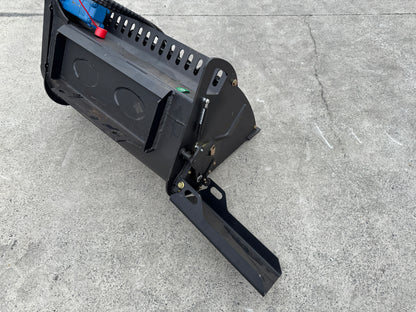 Ozziquip Hydraulic Mixing Bucket for Mini Loader