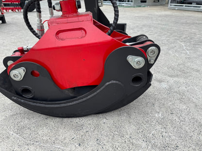 Ozziquip Rotary Grapple for Mini Loader
