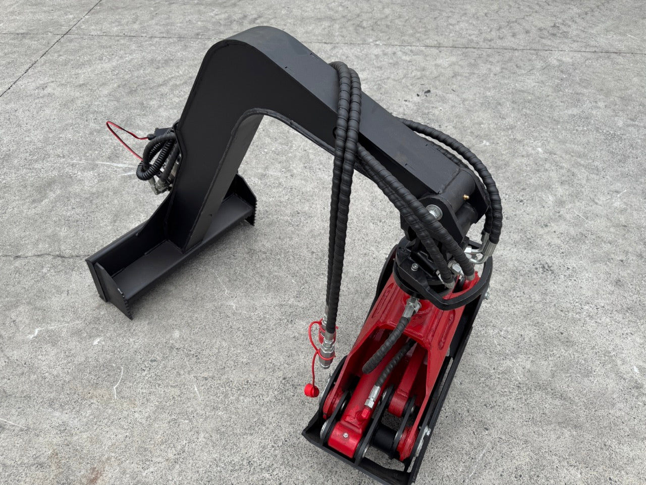 Ozziquip Rotary Grapple for Mini Loader