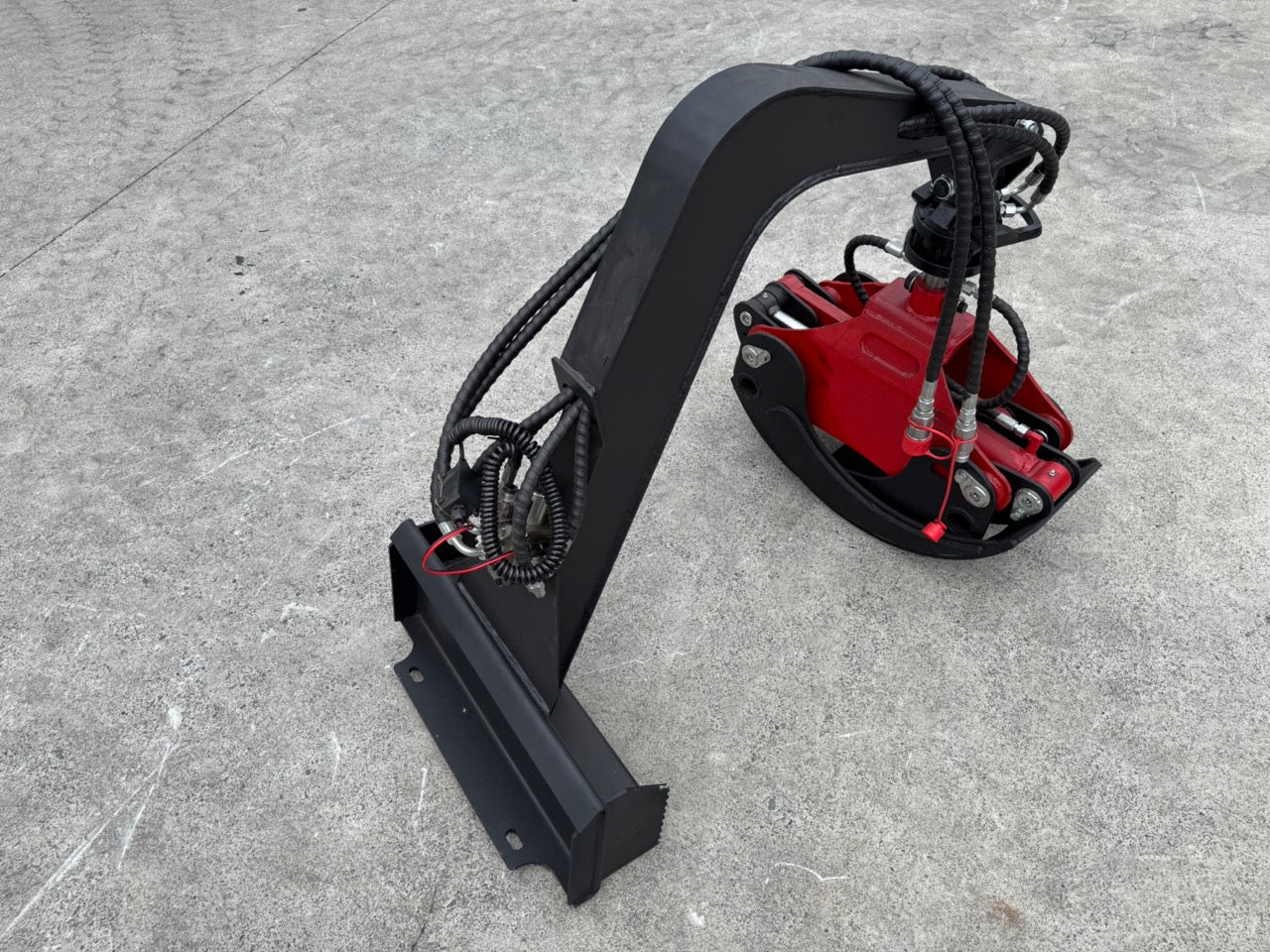 Ozziquip Rotary Grapple for Mini Loader
