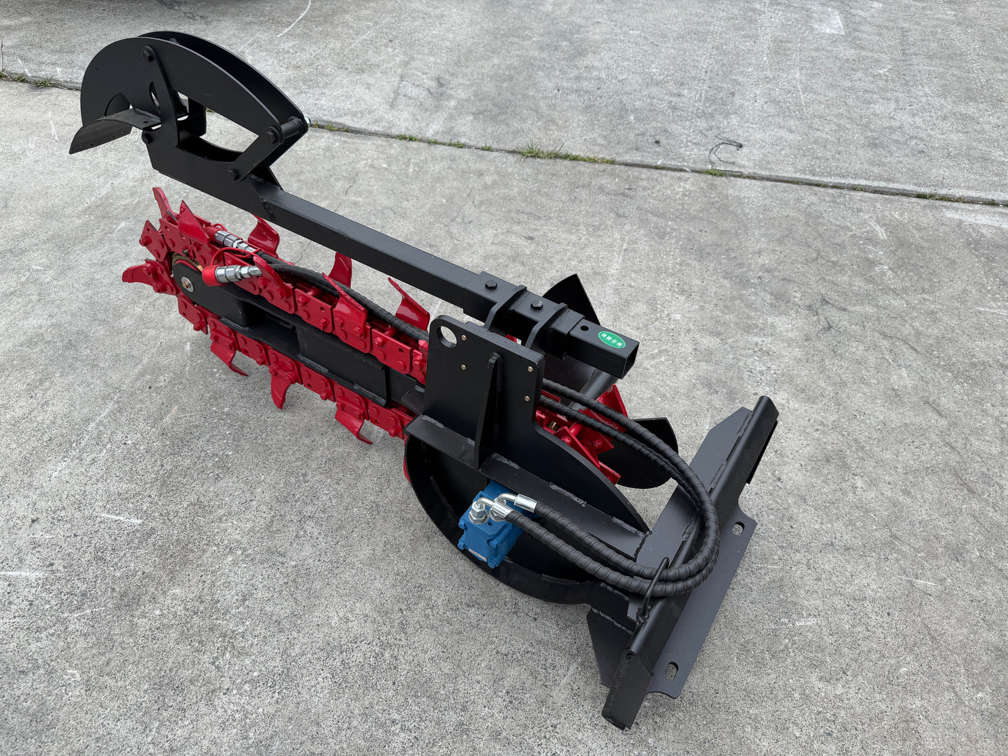 Ozziquip Hydraulic Trencher for Mini Loader