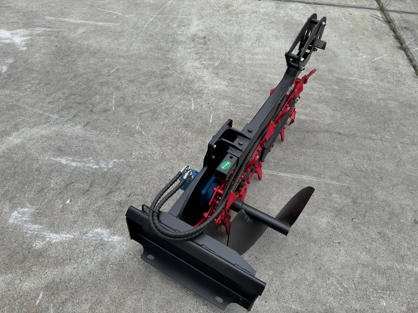 Ozziquip Hydraulic Trencher for Mini Loader