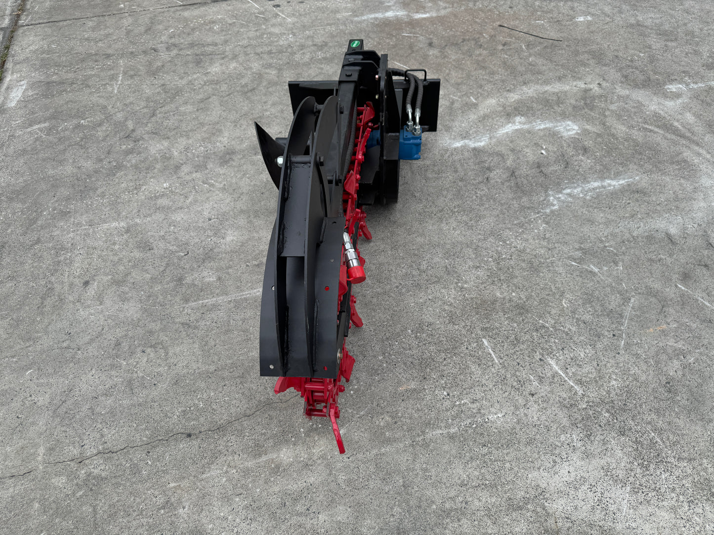 Ozziquip Hydraulic Trencher for Mini Loader