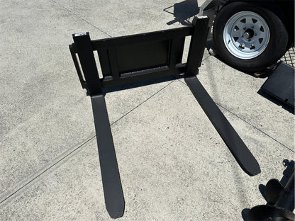 Articulated Loader 7 Piece Package Deal