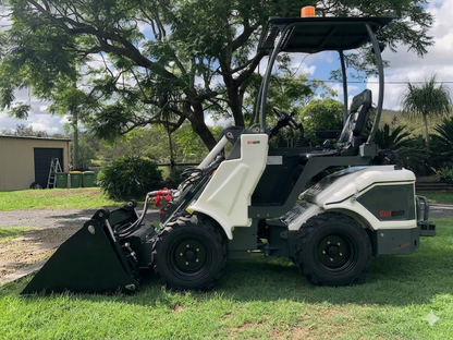 Ozziquip AL20 Mini Articulated Wheel Loader with 4in1 Bucket