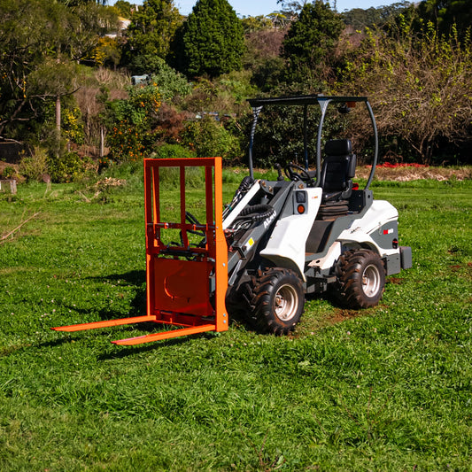 Side-Shift Flip-Up Pallet Forks for Mini Loaders