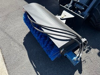 Ozziquip Hydraulic Sweeper (Broom) for Mini Loader