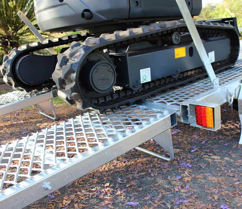 Carter CT16 Mini Excavator with Trailer image 4